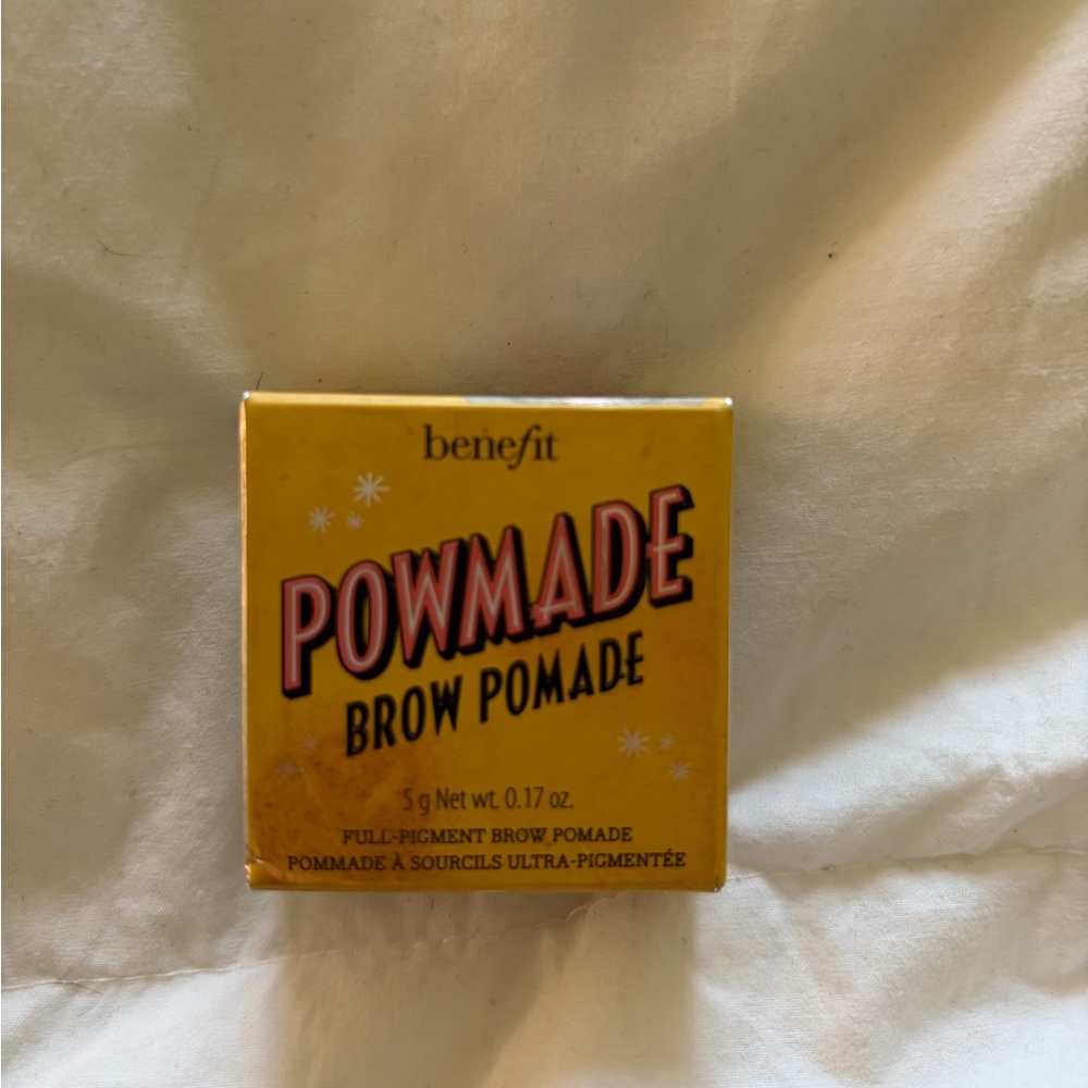Benefit Brow Pomade